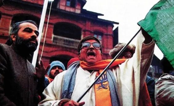 Gripping speech by Modi on Tiranga unfurling at Kashmir’s Lal chowk in 1992